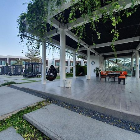 The Midst@ Royal Hills Nakornayok Hotel Nakhon Nayok Exterior photo